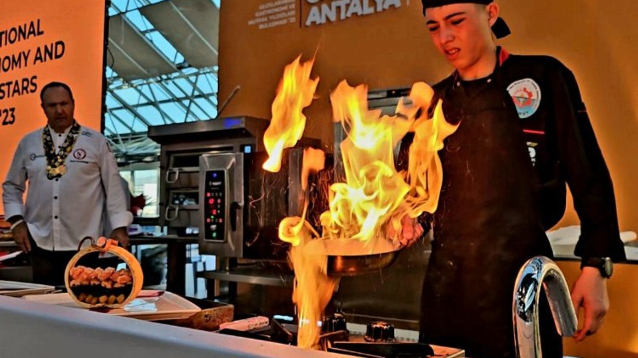 850 yarışmacı en güzel yemeği yapmak için hünerlerini Antalya’da sergileyecek.