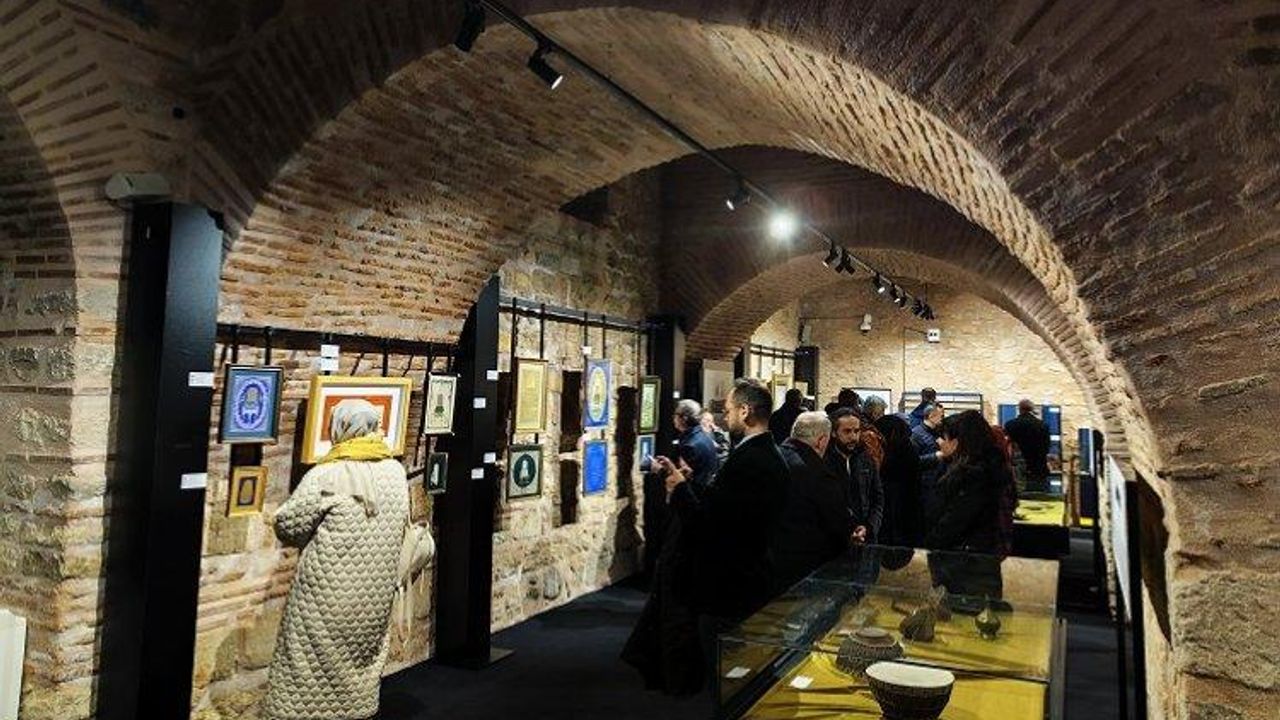 750. Vuslat yılında "Hz. Mevlana" sergisi Türk ve İslam Eserleri Müzesi'nde