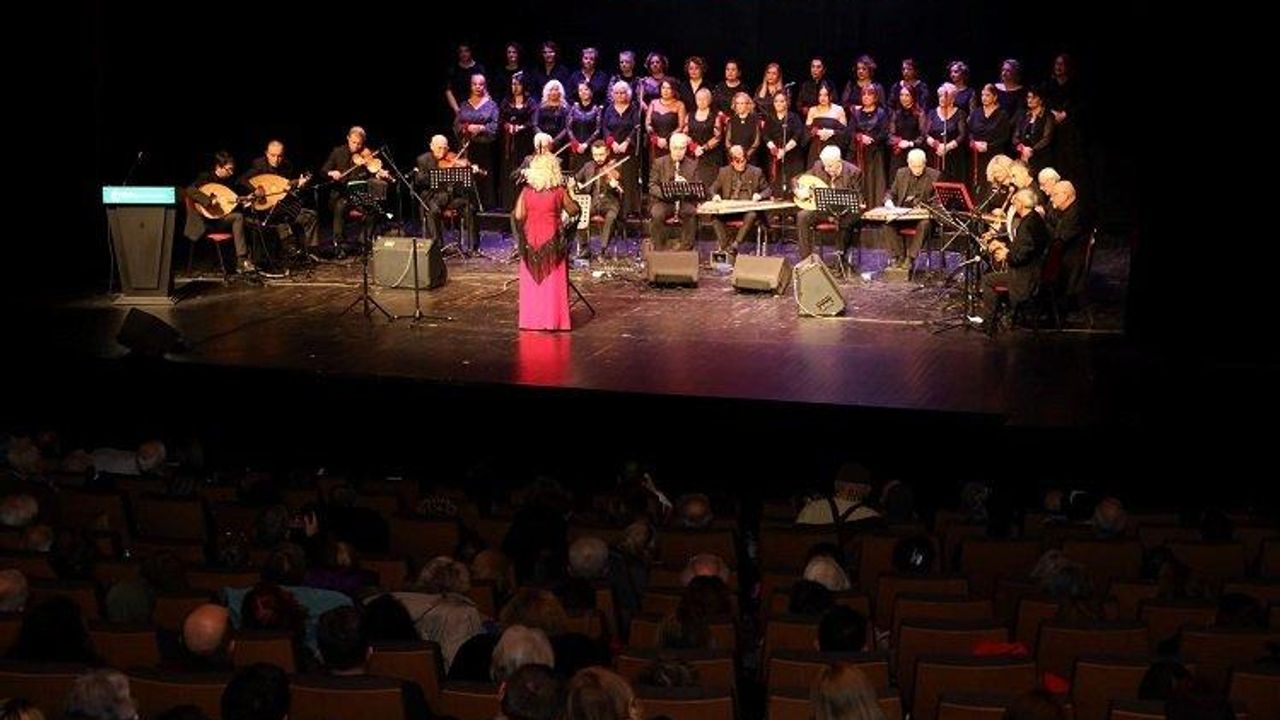 Kadınlar Korosu'ndan Kocaeli'nde unutulmaz konser