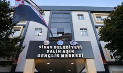 Salih Aşık Gençlik Merkezi Sivas'ta açıldı.