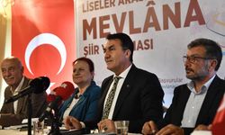 Gençlerin Mevlana sevgisi Bursa'da satırlara döküldü