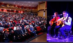 Erdal ve Mercan Erzincan, Aşık Veysel’i Antalya’da andı.