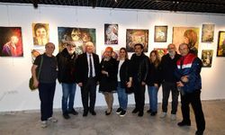 Ressam Baksen Çeliker'in “Benim Gözümden” sergisi Yıldız Kenter Kültür ve Sanat Merkezi'nde