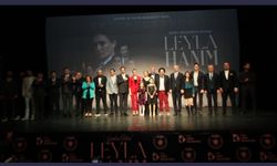 Leyla Atakan’ın hayatını konu alan ‘Leyla Hanım’ belgesel filminin ilk gösterimi İzmit'te yapıldı.