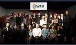 Tarsus Şehir Tiyatrosu oyuncuları tuhaf görevlendirmelerle istifaya sürüklendi.