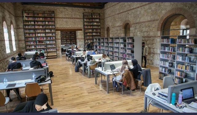 Siber Güvenlik Kampı Rami Kütüphanesi'nde
