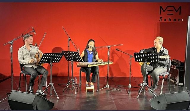 “Cumhuriyetin Müziği” Her-Dem Trio yorumuyla Dr. Hüseyin Parkan Sanlıkol Müzik Enstrümanları Müzesi’nde