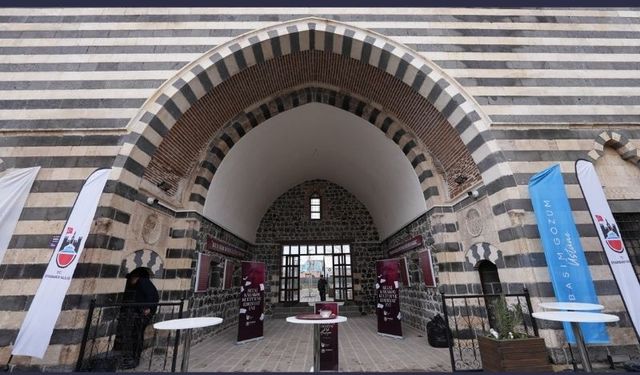 Sezai Karakoç Kültür ve Edebiyat Evi Diyarbakır’da açıldı