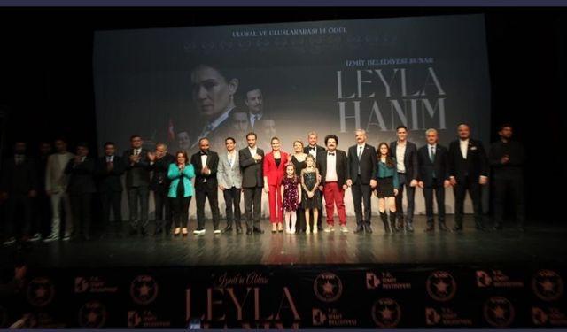 Leyla Atakan’ın hayatını konu alan ‘Leyla Hanım’ belgesel filminin ilk gösterimi İzmit'te yapıldı.
