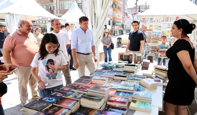 13 yayınevi, 30 yazar Çerkezköy Kitap Fuarı'nda