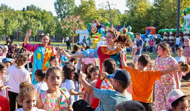 Sakarya Kültür Sanat Festivali renkli görüntülere sahne oldu