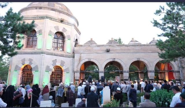 Terzi Baba, Erzincan’da anıldı.