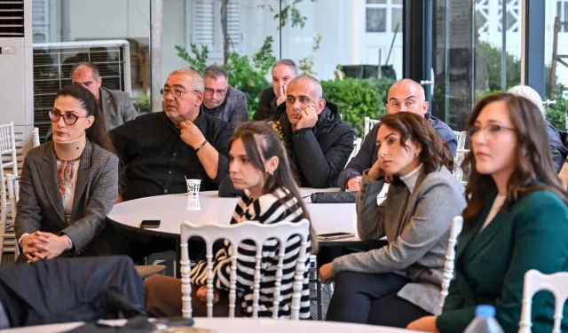 Taşların Hafızası İzmir'de konuşuldu.