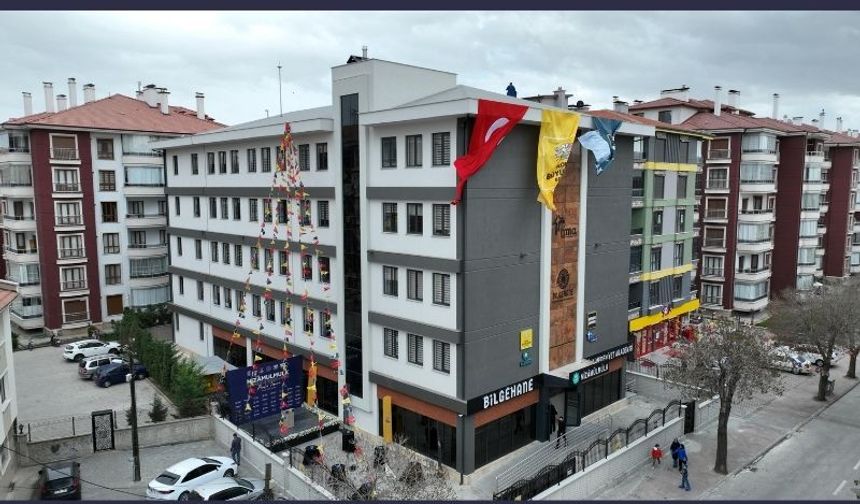 Nizamülmülk Bilgehanesi ve Lise Medeniyet Akademisi Konya’da açıldı.