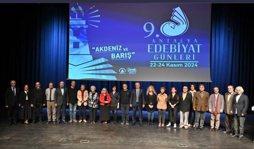 9. Antalya Edebiyat Günleri Ödülleri sahiplerini buldu