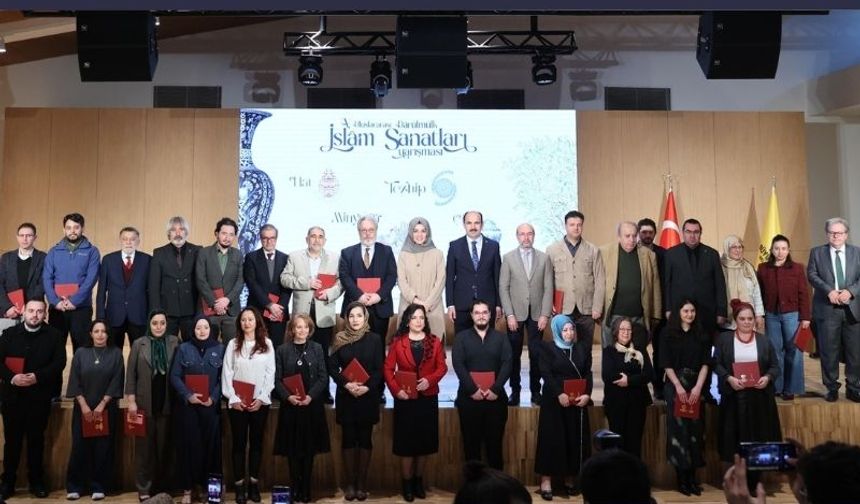 “5. Uluslararası Darülmülk İslâm Sanatları Yarışması”nda ödüller sahiplerini buldu.