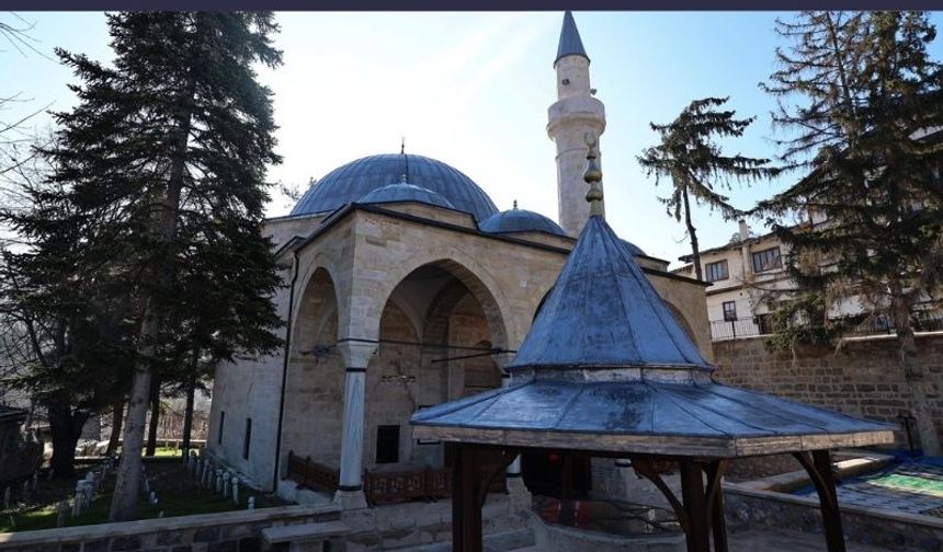 Tarihi Yunus Paşa Camii Taraklı'da yeniden ibadete açıldı